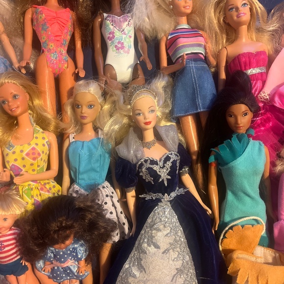 Lot of Fashion dolls, mostly Barbie dolls - Picture 5 of 6